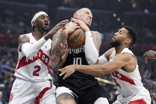 Raptors leonard news store
